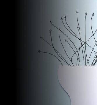 Productivity mindset concept showing arrows symbolizing focus and growth.